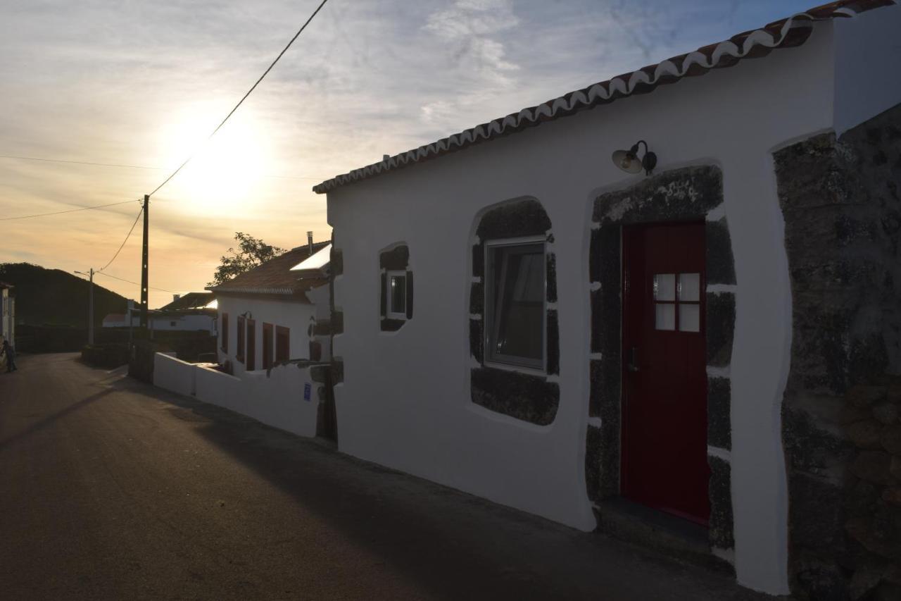 Casas Da Ribeira Villa Santa Barbara  ภายนอก รูปภาพ